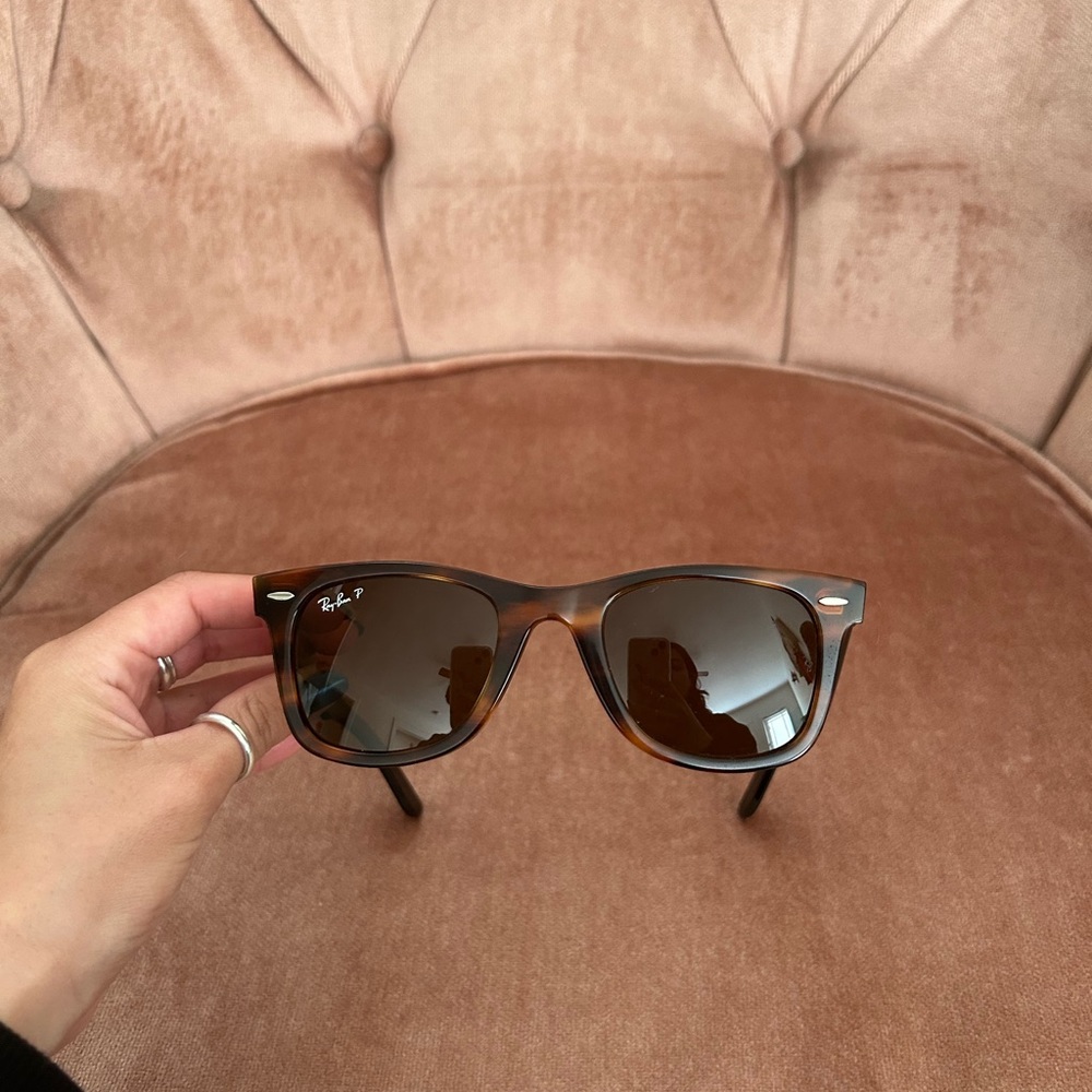 Classic Ray-Ban Wayfarer Polarized